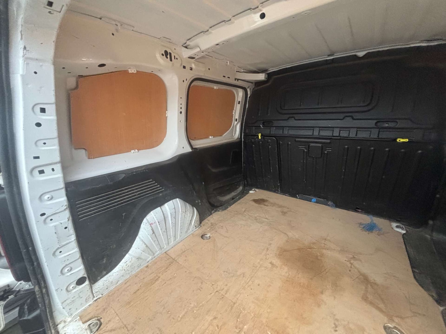 Used Peugeot Partner 2021 for sale - 77180065: Photo 23