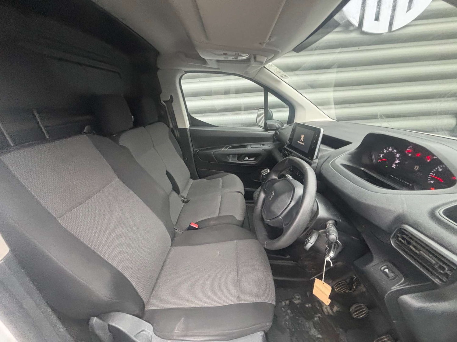 Used Peugeot Partner 2021 for sale - 77180065: Photo 33