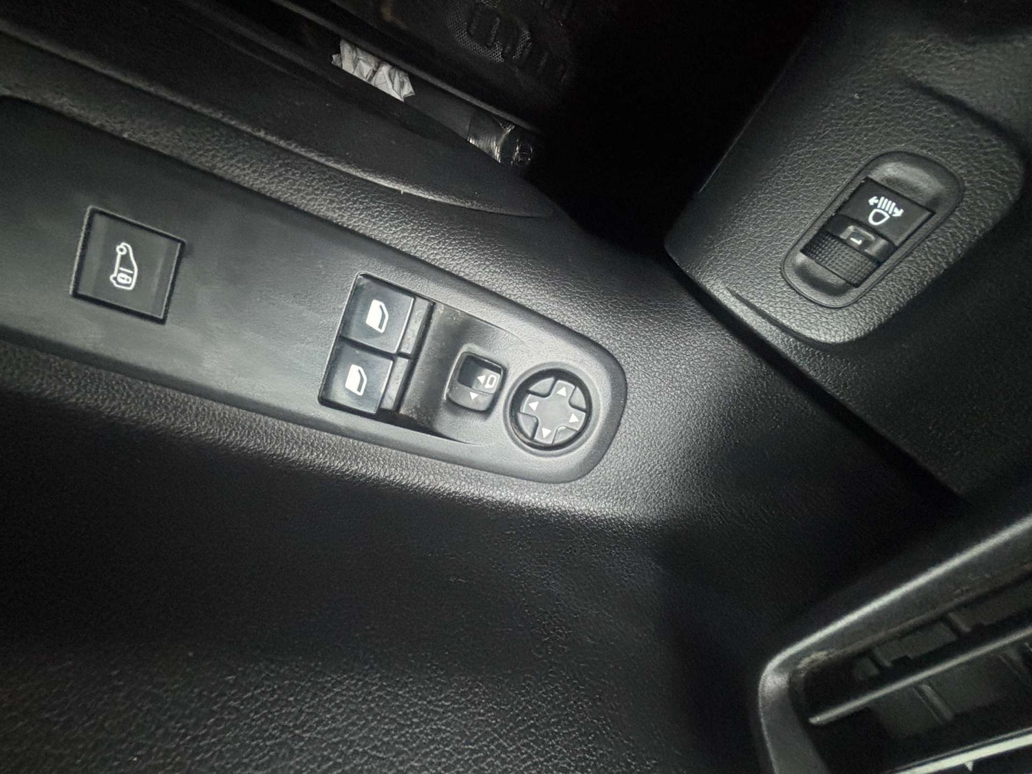 Used Peugeot Partner 2021 for sale - 77180065: Photo 41