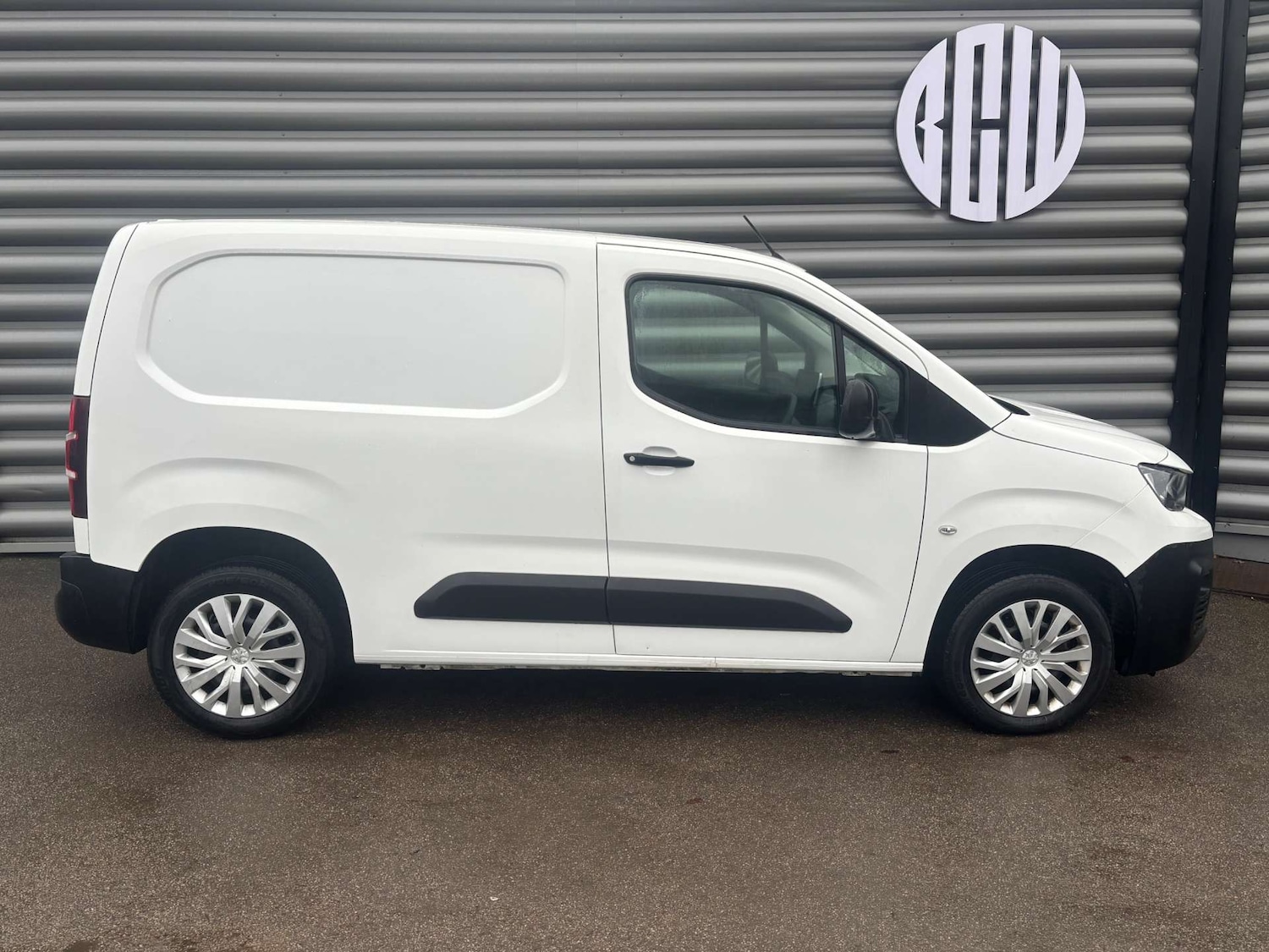 Used Peugeot Partner 2021 for sale - 77180065: Photo 8