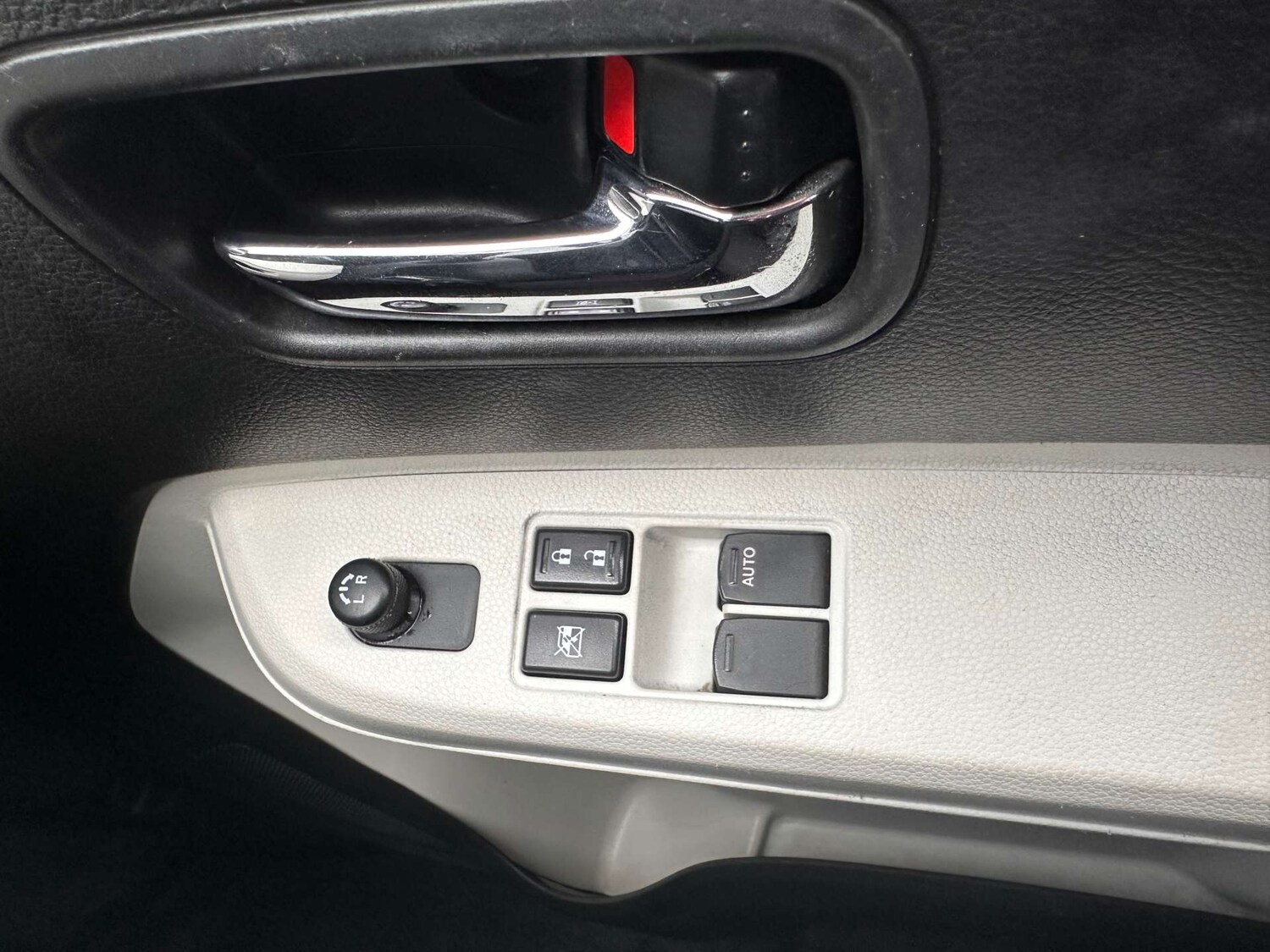 Used Suzuki Ignis 2019 for sale - 76491013: Photo 33