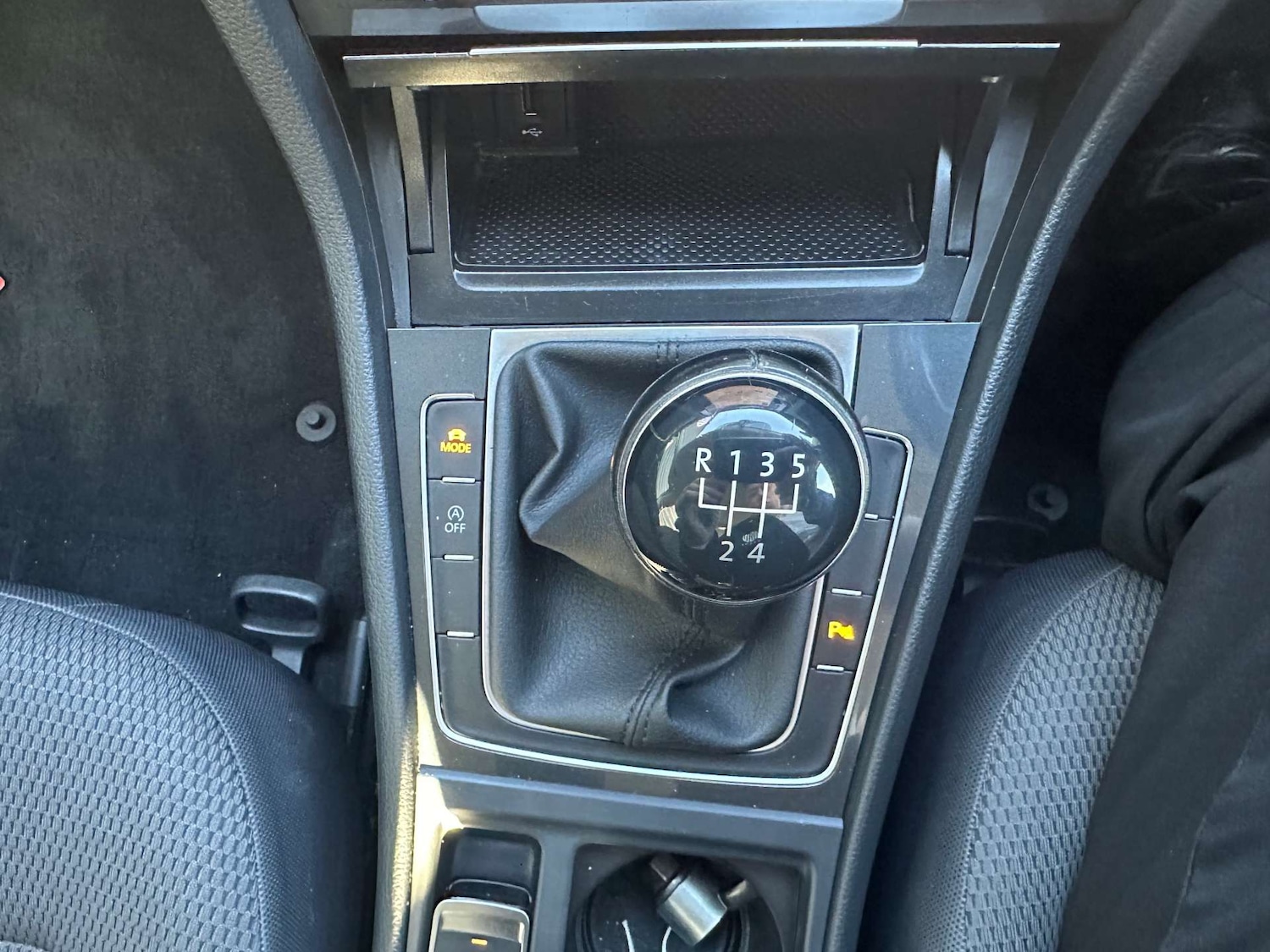 Used Volkswagen Golf 2018 for sale - 76277748: Photo 29