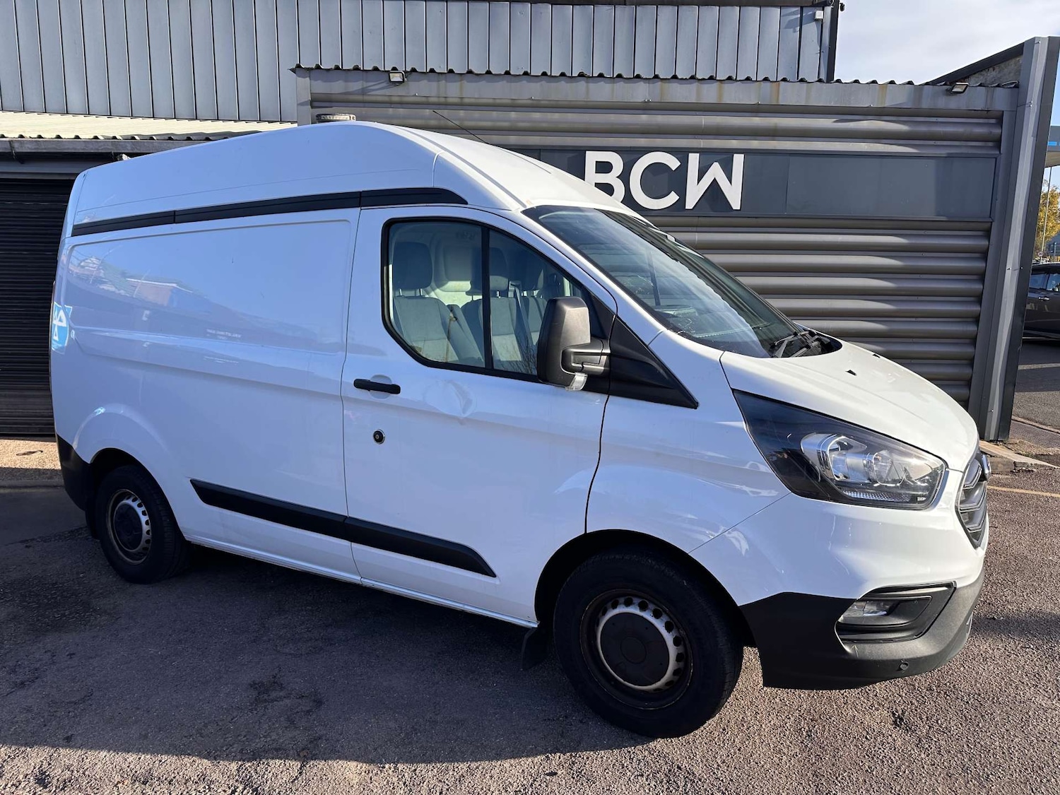Used Ford Transit Custom 2020 for sale - 76651409: Photo 1