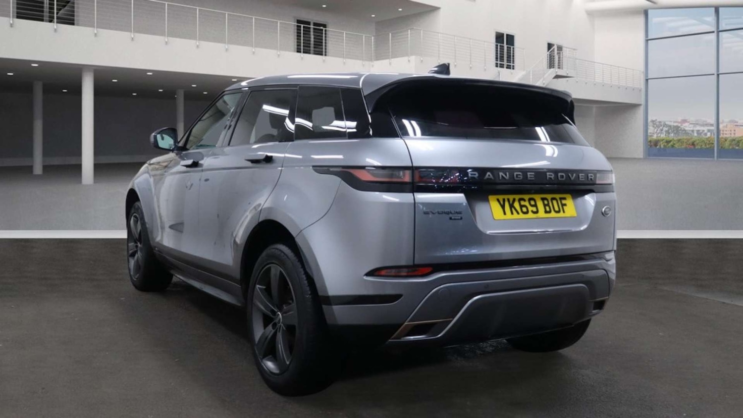 Used Land Rover Range Rover Evoque 2019 for sale - 77303960: Photo 3