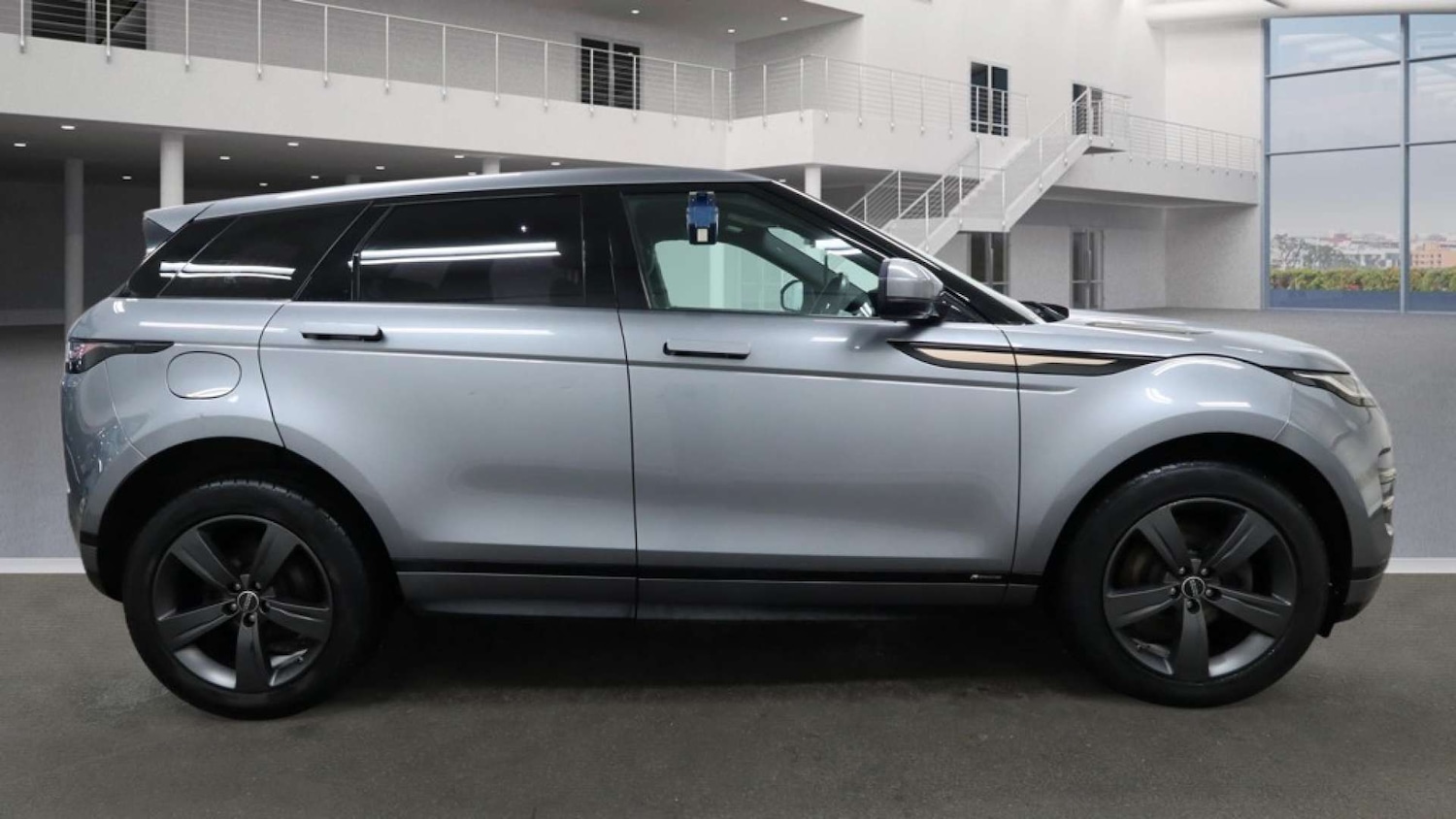 Used Land Rover Range Rover Evoque 2019 for sale - 77303960: Photo 5