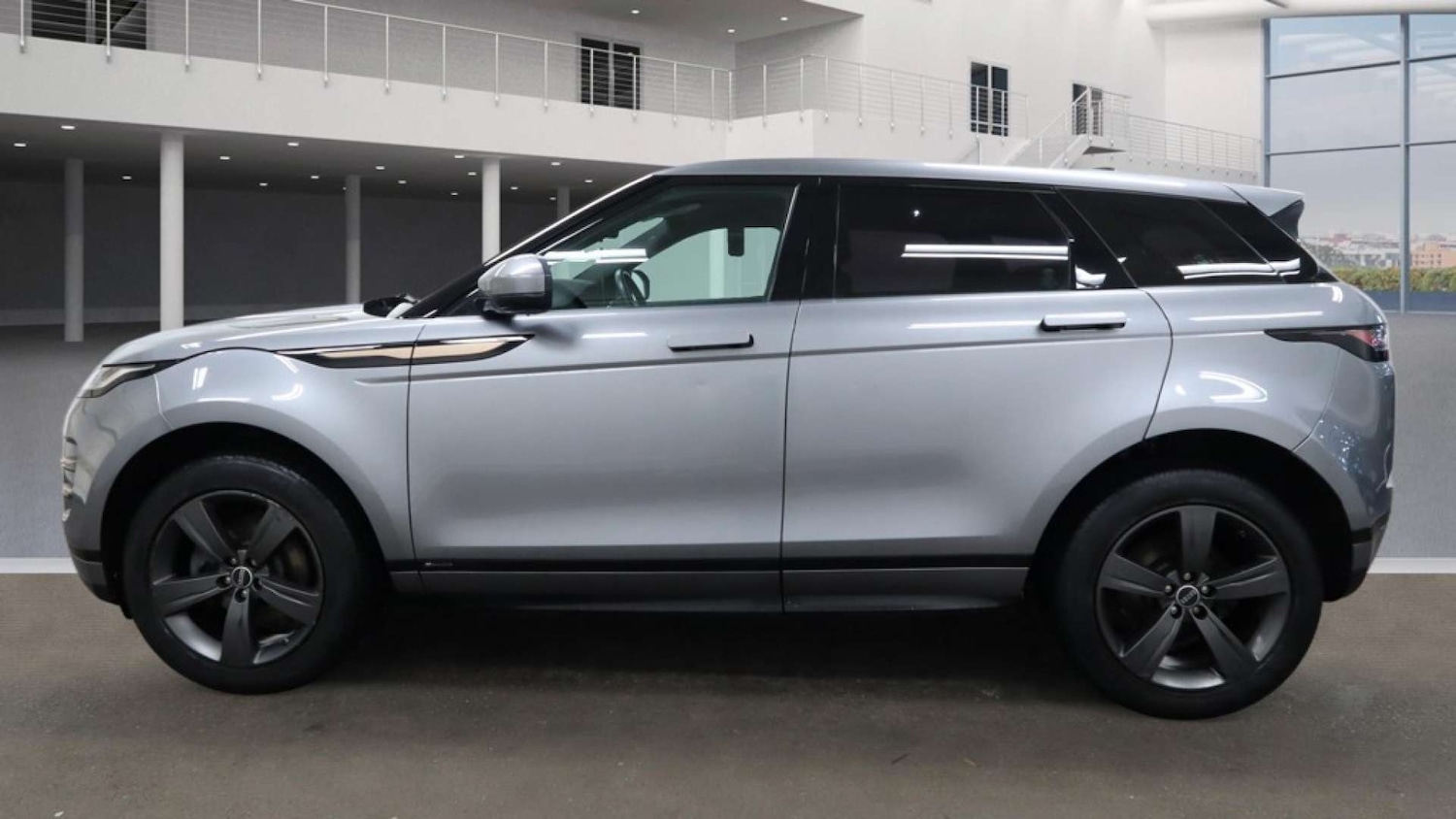 Used Land Rover Range Rover Evoque 2019 for sale - 77303960: Photo 6