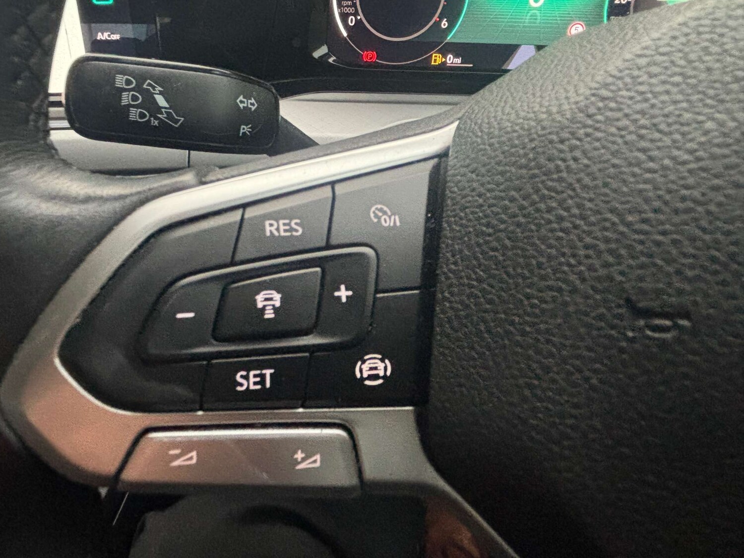 Used Volkswagen Golf 2021 for sale - 76429389: Photo 28