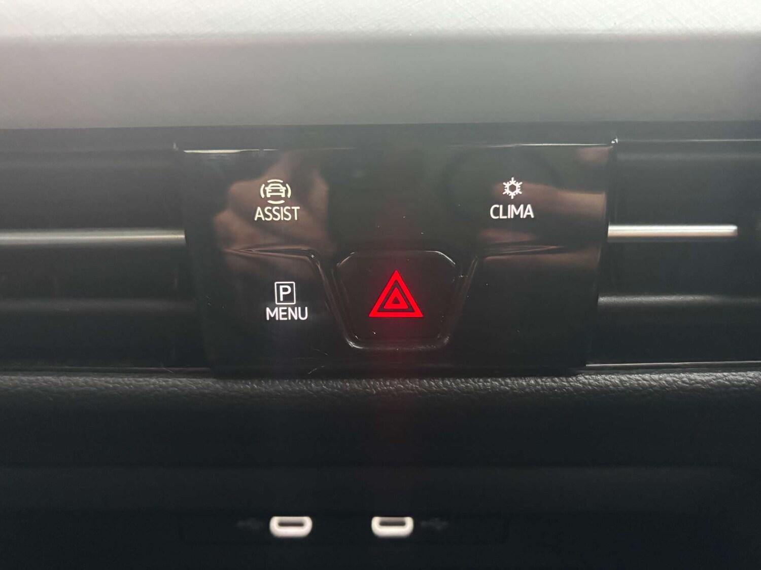 Used Volkswagen Golf 2021 for sale - 76429389: Photo 35