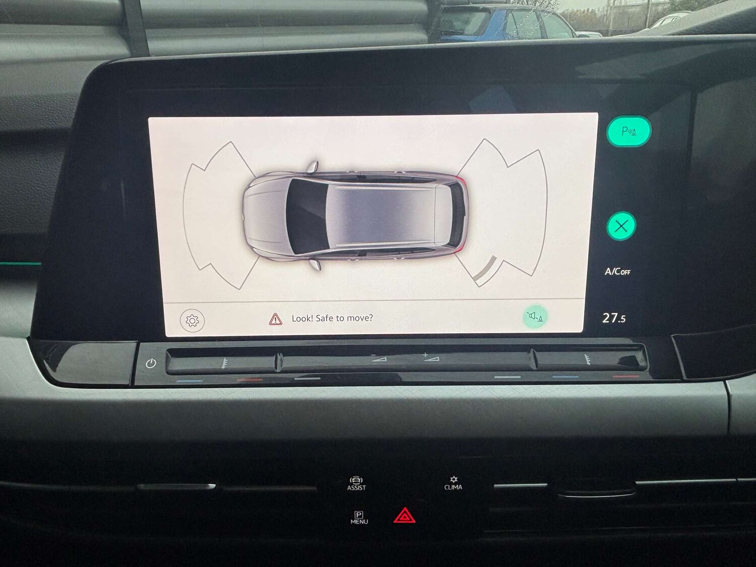 Used Volkswagen Golf 2021 for sale - 76429389: Photo 39