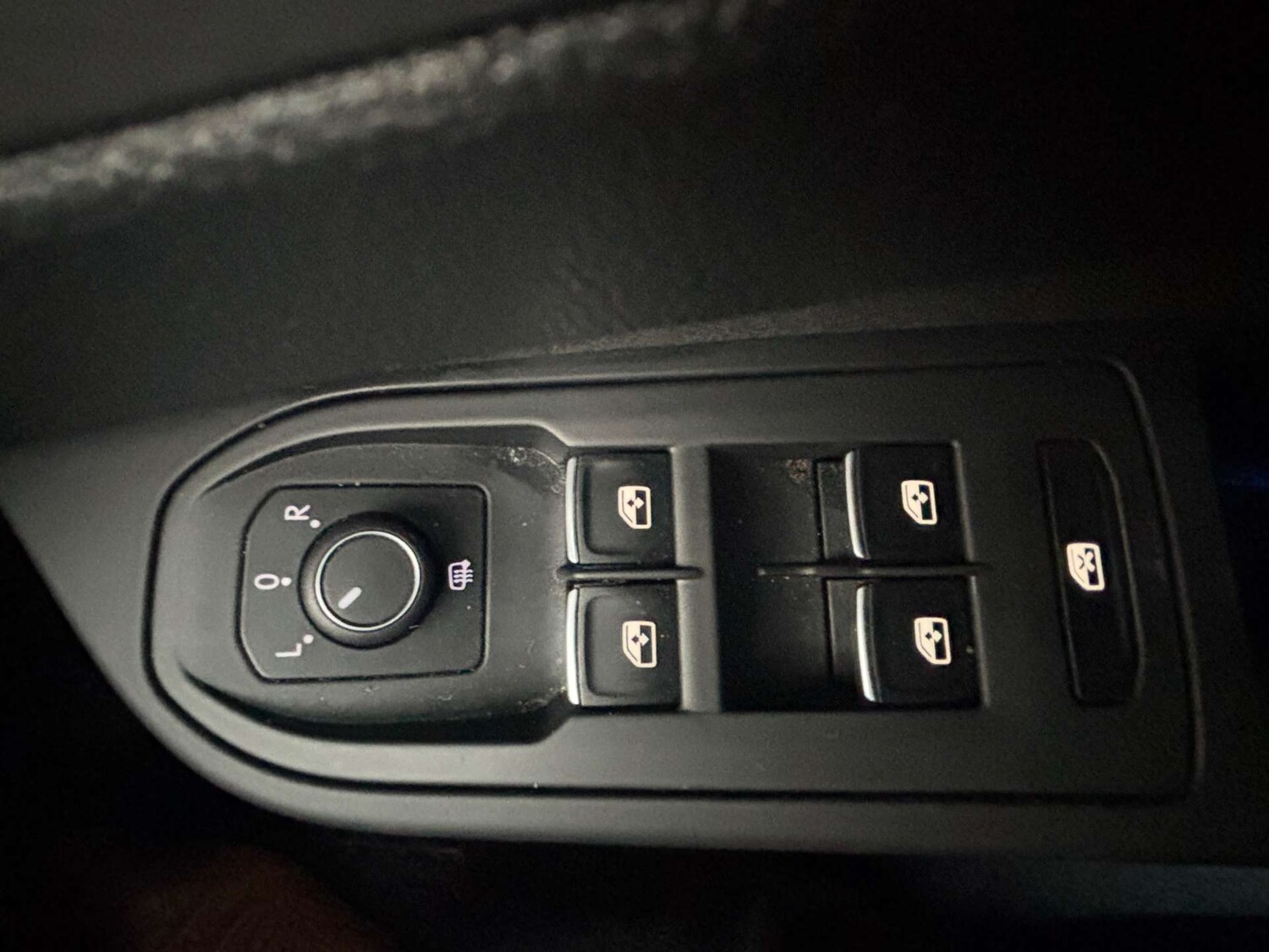 Used Volkswagen Golf 2021 for sale - 76429389: Photo 40