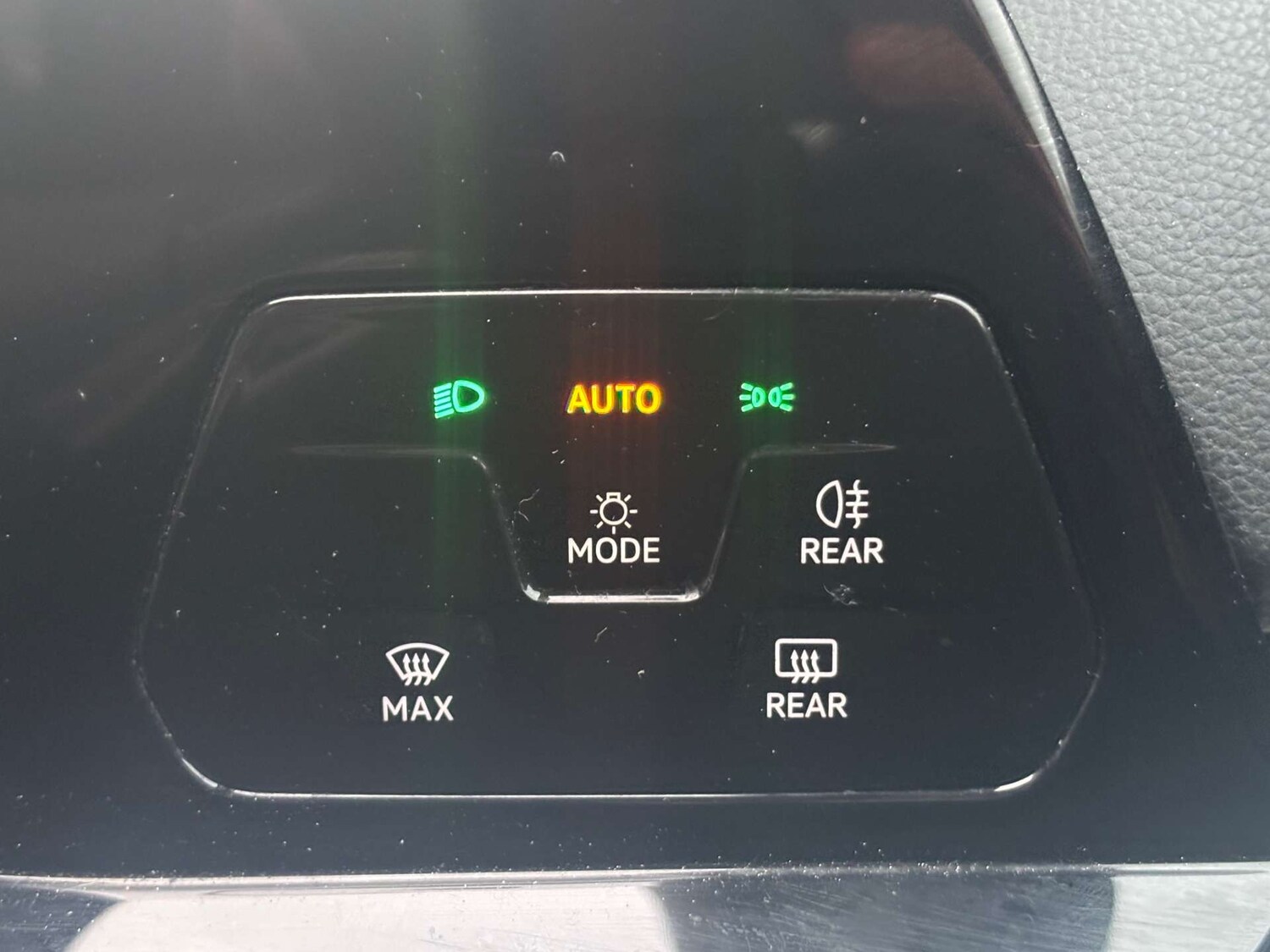 Used Volkswagen Golf 2021 for sale - 76429389: Photo 41