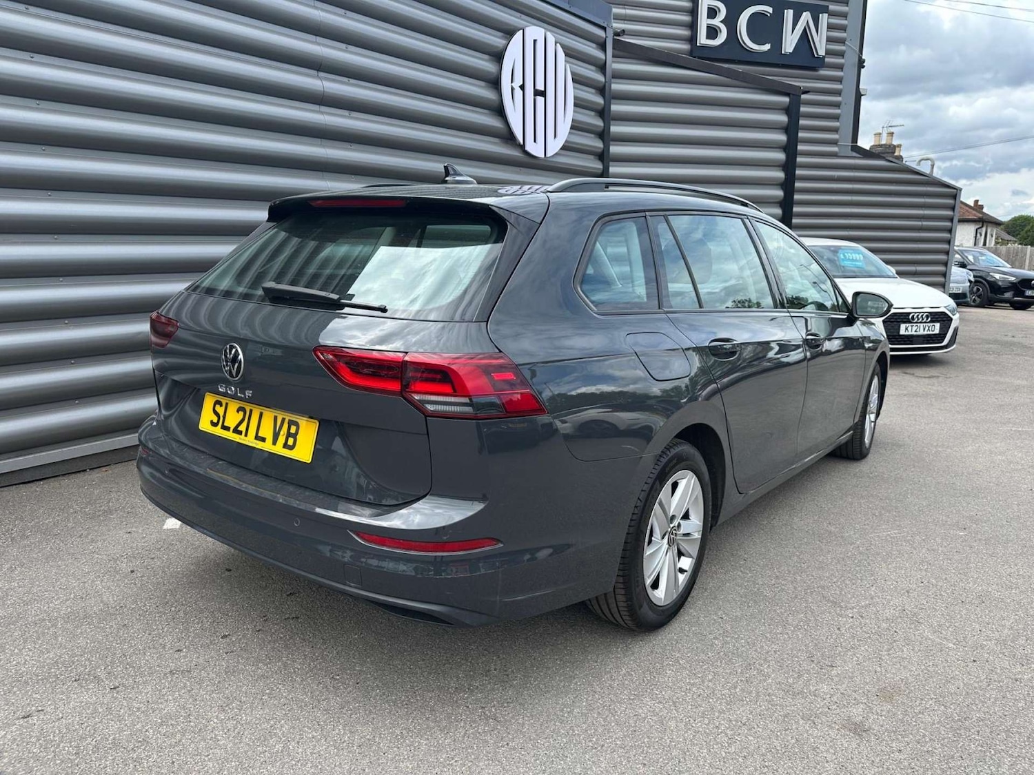 Used Volkswagen Golf 2021 for sale - 76429389: Photo 7