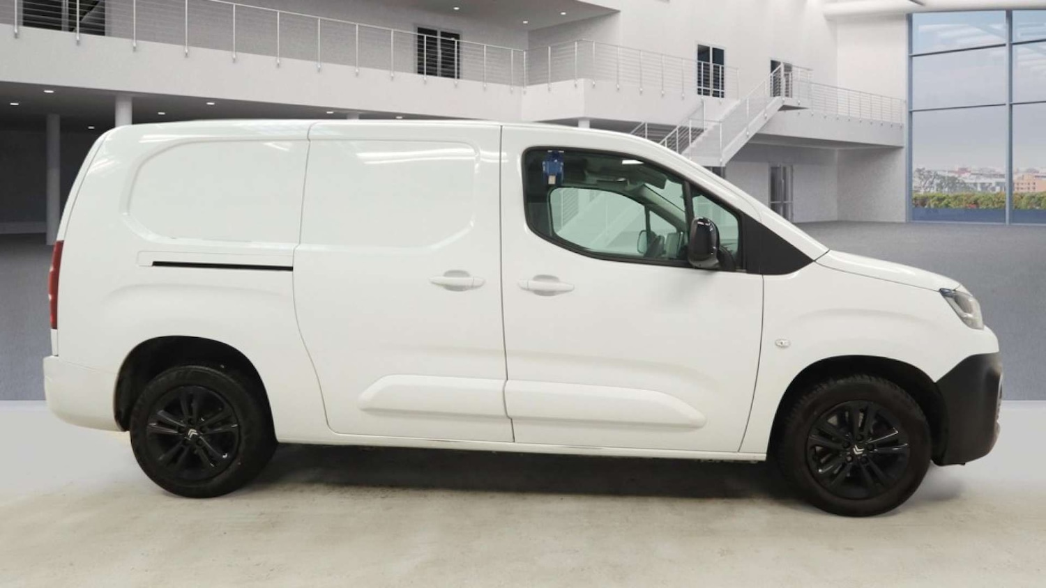 Used Citroen Berlingo 2023 for sale - 77881407: Photo 5
