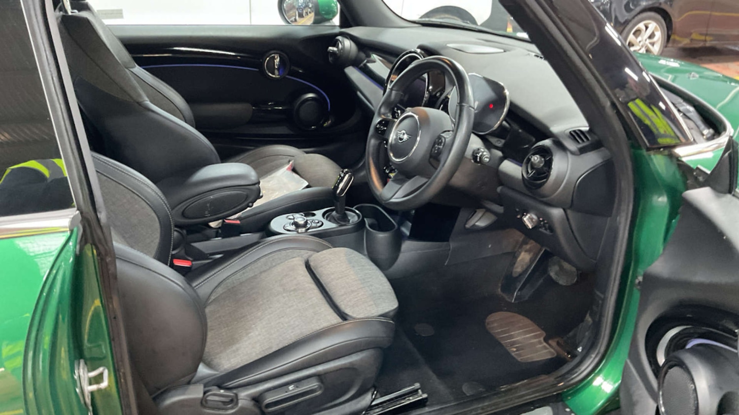 Used MINI Hatch 2022 for sale - 77967942: Photo 9