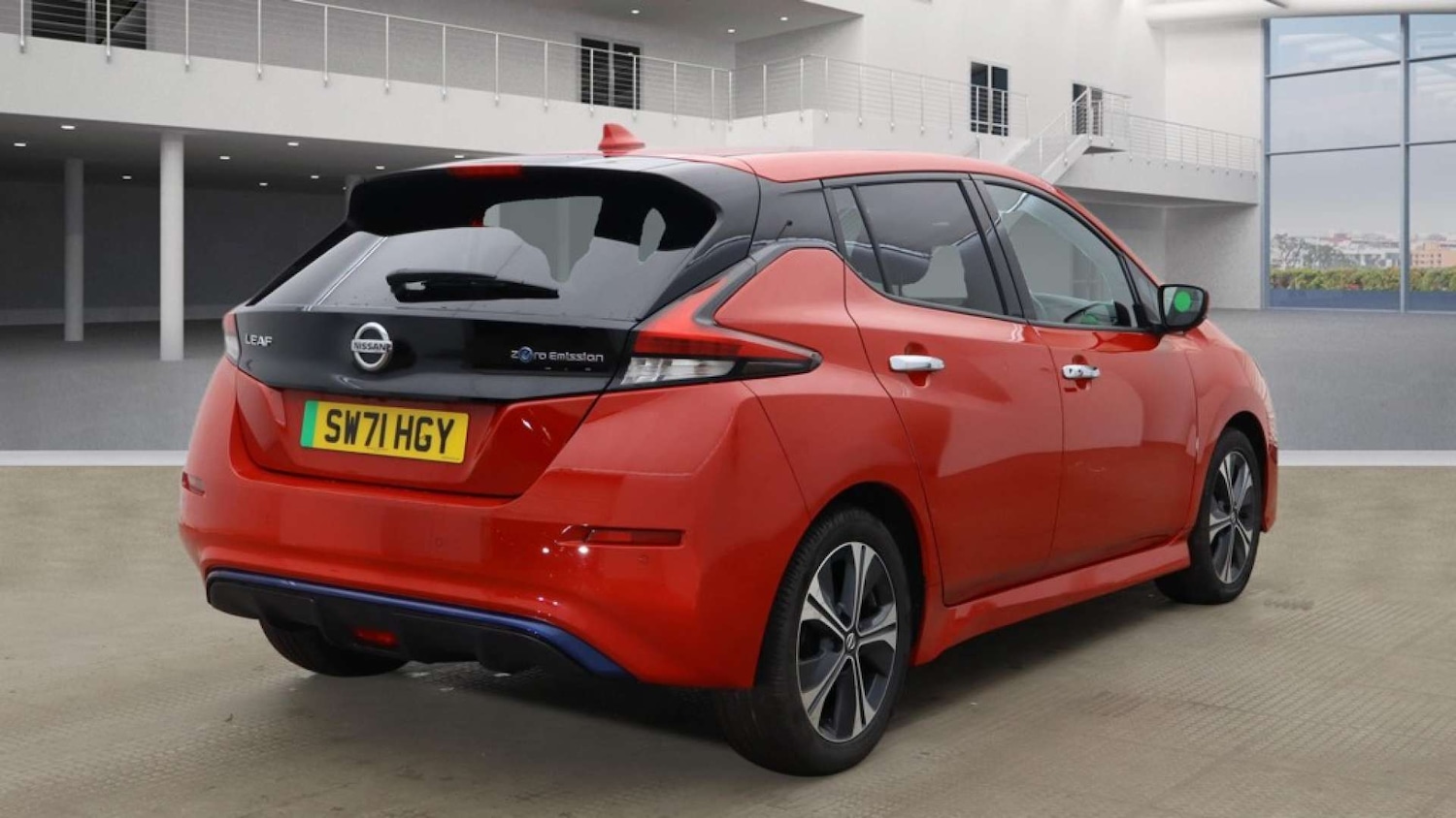 Used Nissan Leaf 2022 for sale - 77584828: Photo 4