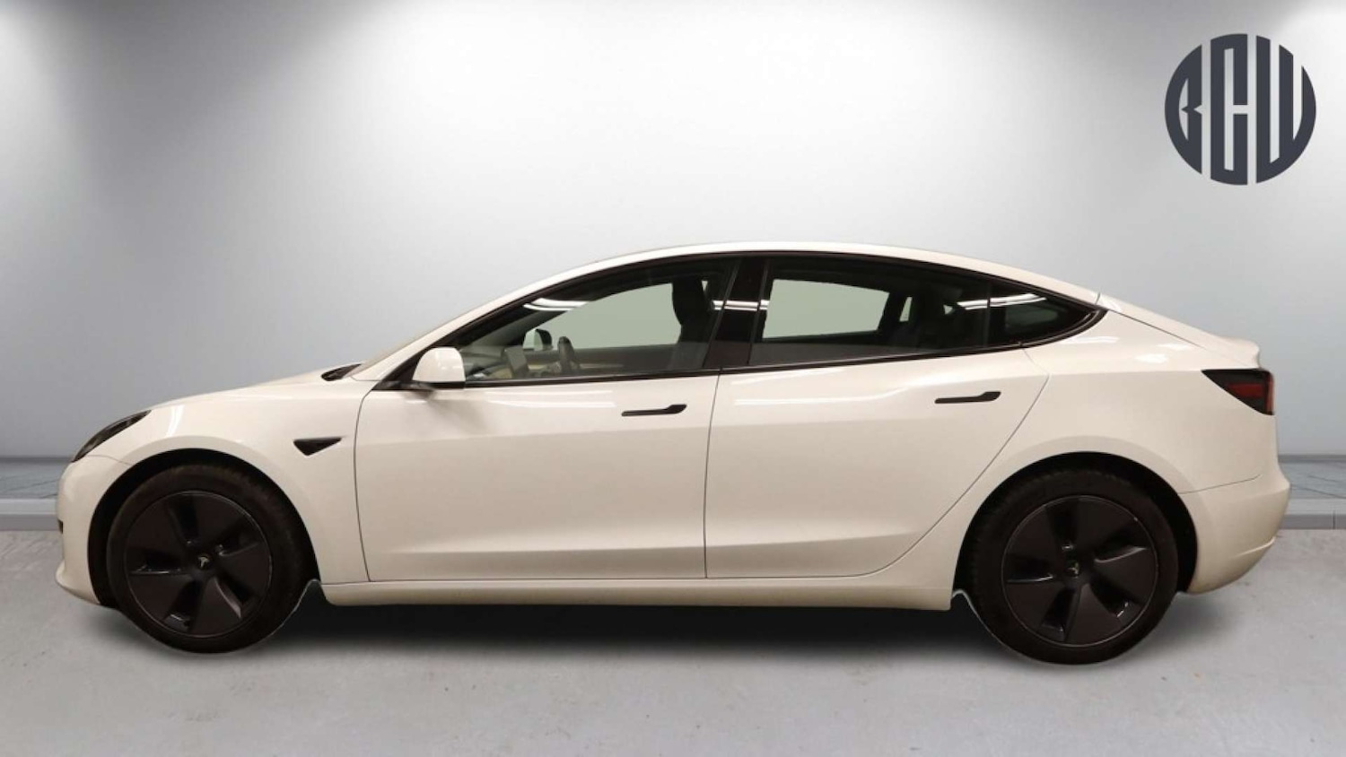 Used Tesla Model 3 2021 for sale - 77989985: Photo 4