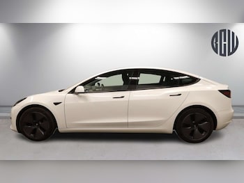 Used Tesla Model 3 2021 for sale - 77989985: Photo