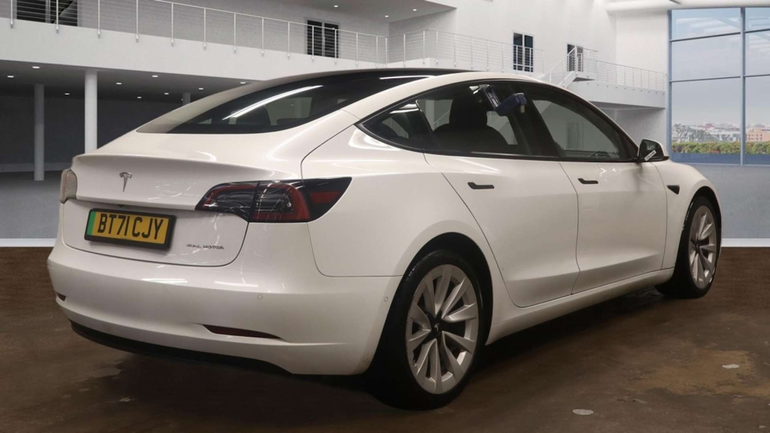 Used Tesla Model 3 2021 for sale - 77285491: Photo 4