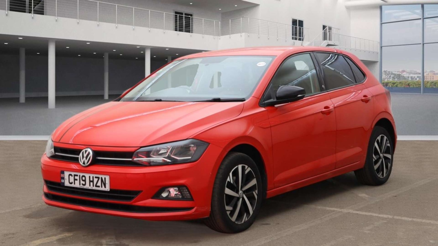 Used Volkswagen Polo 2019 for sale - 77736131: Photo 2