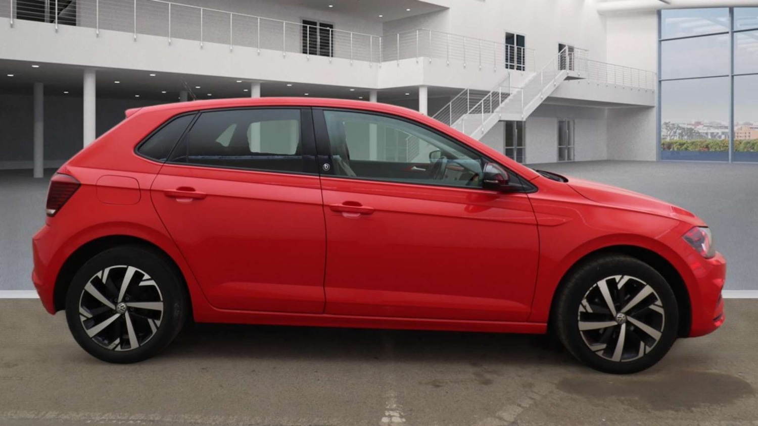 Used Volkswagen Polo 2019 for sale - 77736131: Photo 5