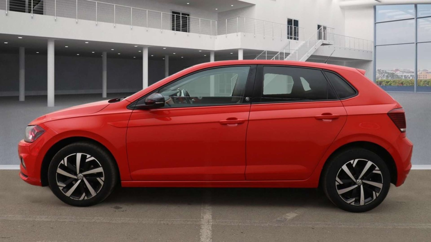 Used Volkswagen Polo 2019 for sale - 77736131: Photo 6
