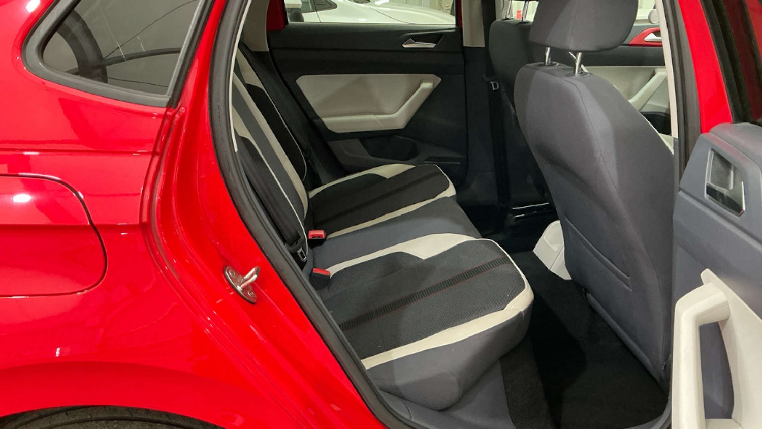 Used Volkswagen Polo 2019 for sale - 77736131: Photo 8