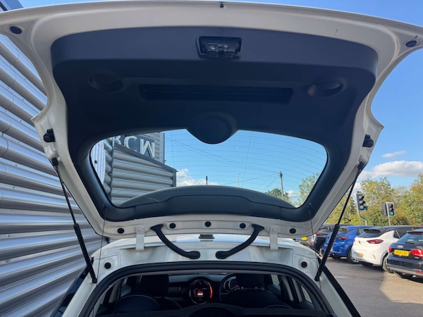 Used MINI Hatch 2019 for sale - 75714235: Photo 12
