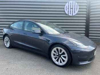 2021 - Model 3 Long Range AWD 4WD 4dr