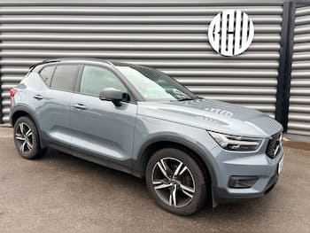 Used Volvo XC40 2019 for sale - 79835763: Photo