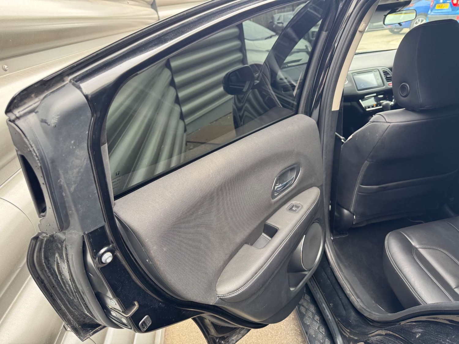 Used Honda HR-V 2018 for sale - 76243964: Photo 20