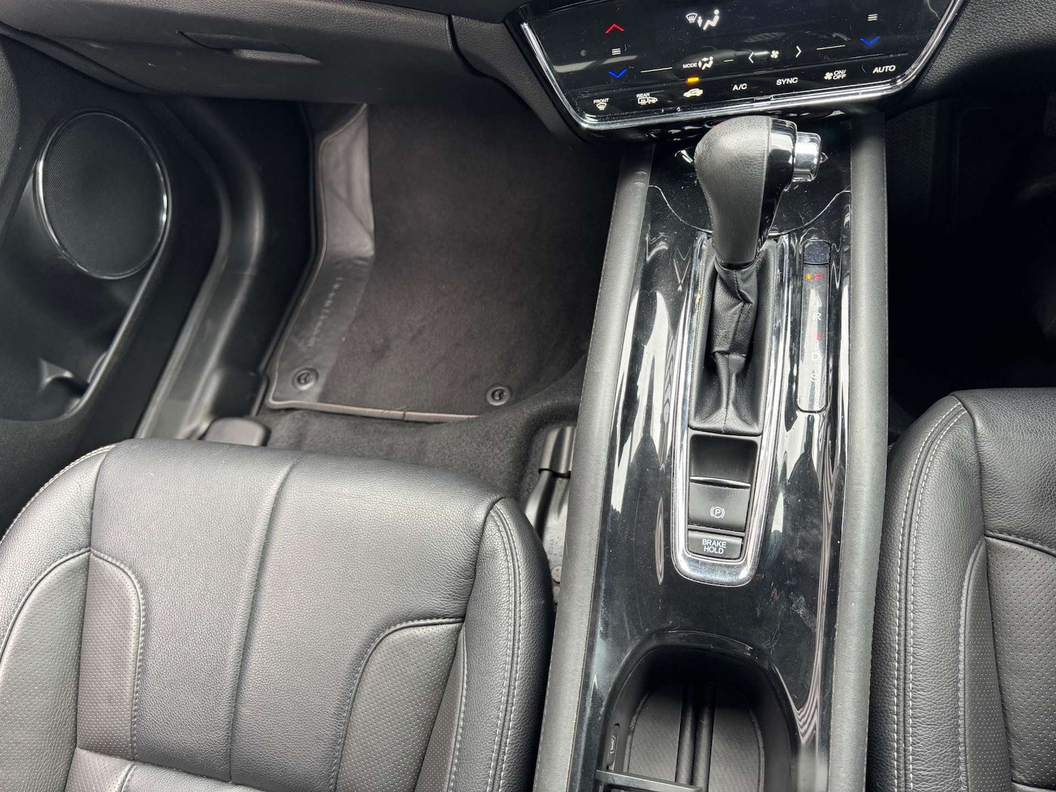 Used Honda HR-V 2018 for sale - 76243964: Photo 24