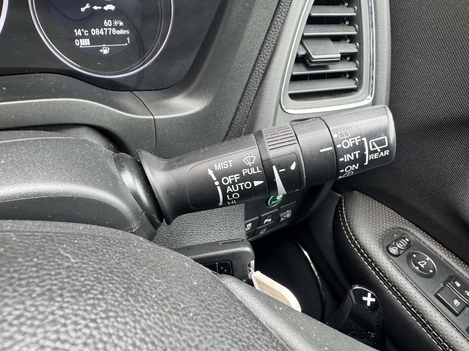 Used Honda HR-V 2018 for sale - 76243964: Photo 27