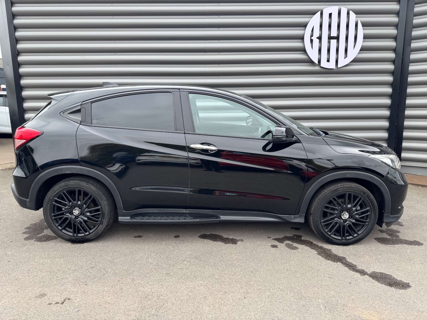 Used Honda HR-V 2018 for sale - 76243964: Photo 8
