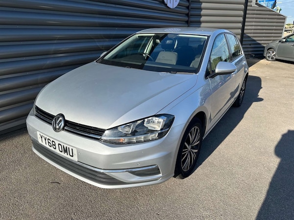 Used Volkswagen Golf 2018 for sale - 76115723: Photo 3