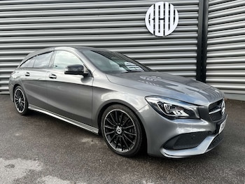 Mercedes-Benz - CLA