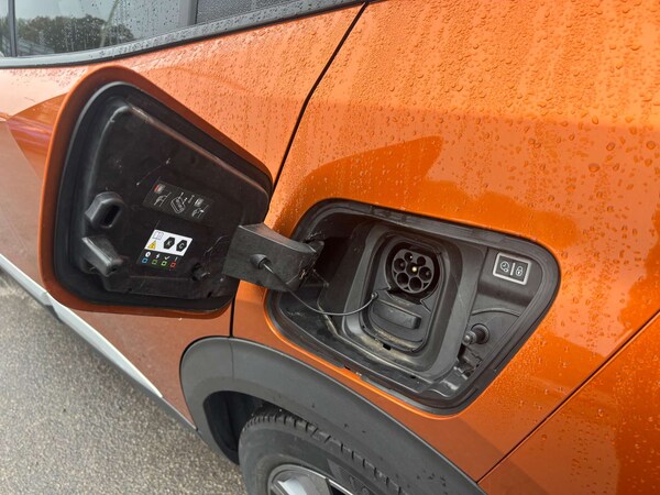 Used Peugeot 2008 2022 for sale - 76056602: Photo 13