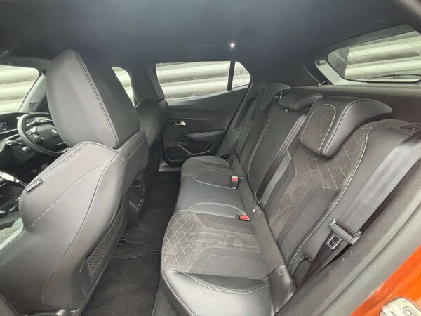 Used Peugeot 2008 2022 for sale - 76056602: Photo 27