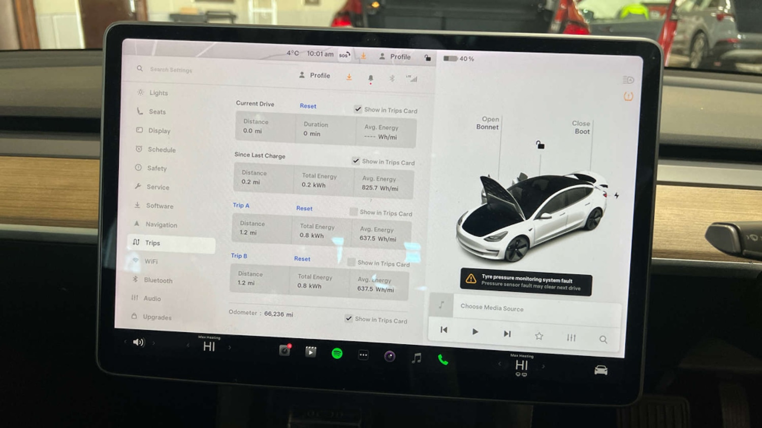 Used Tesla Model 3 2021 for sale - 77837309: Photo 10