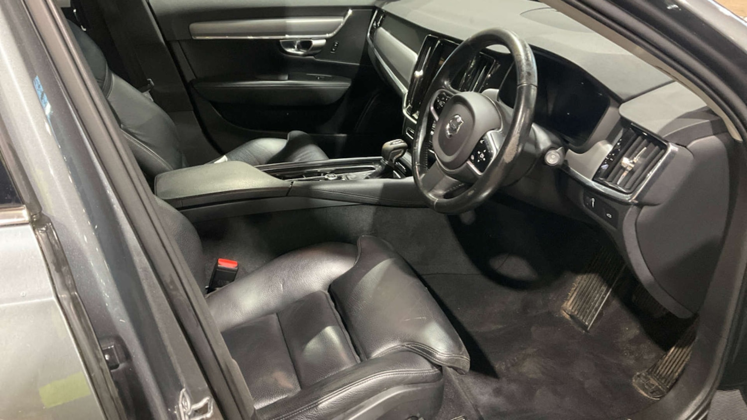 Used Volvo V90 2019 for sale - 77495064: Photo 8