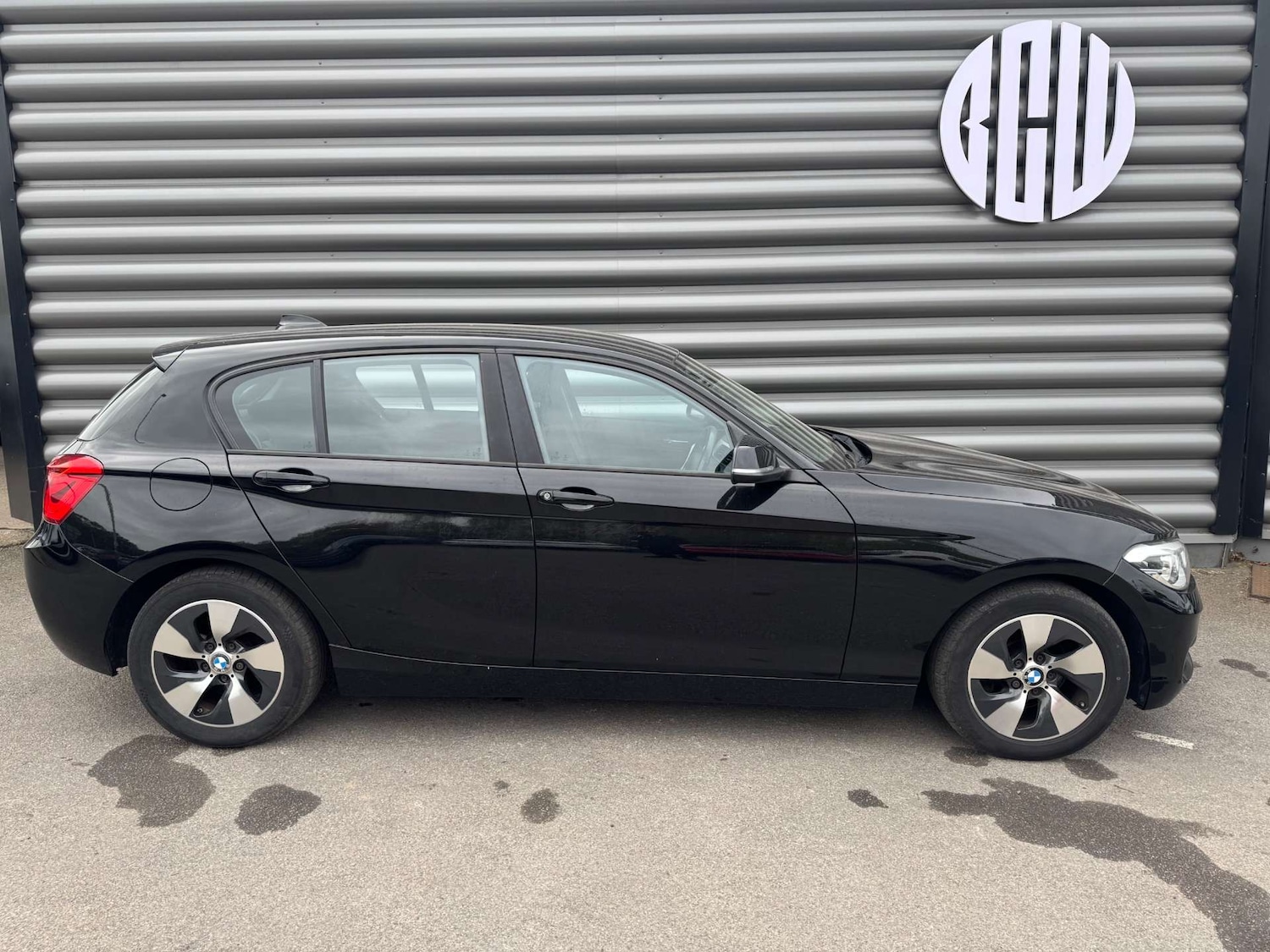 Used BMW 1 Series 2019 for sale - 76375880: Photo 2