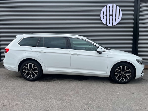 Used Volkswagen Passat 2021 for sale - 75421262: Photo 3