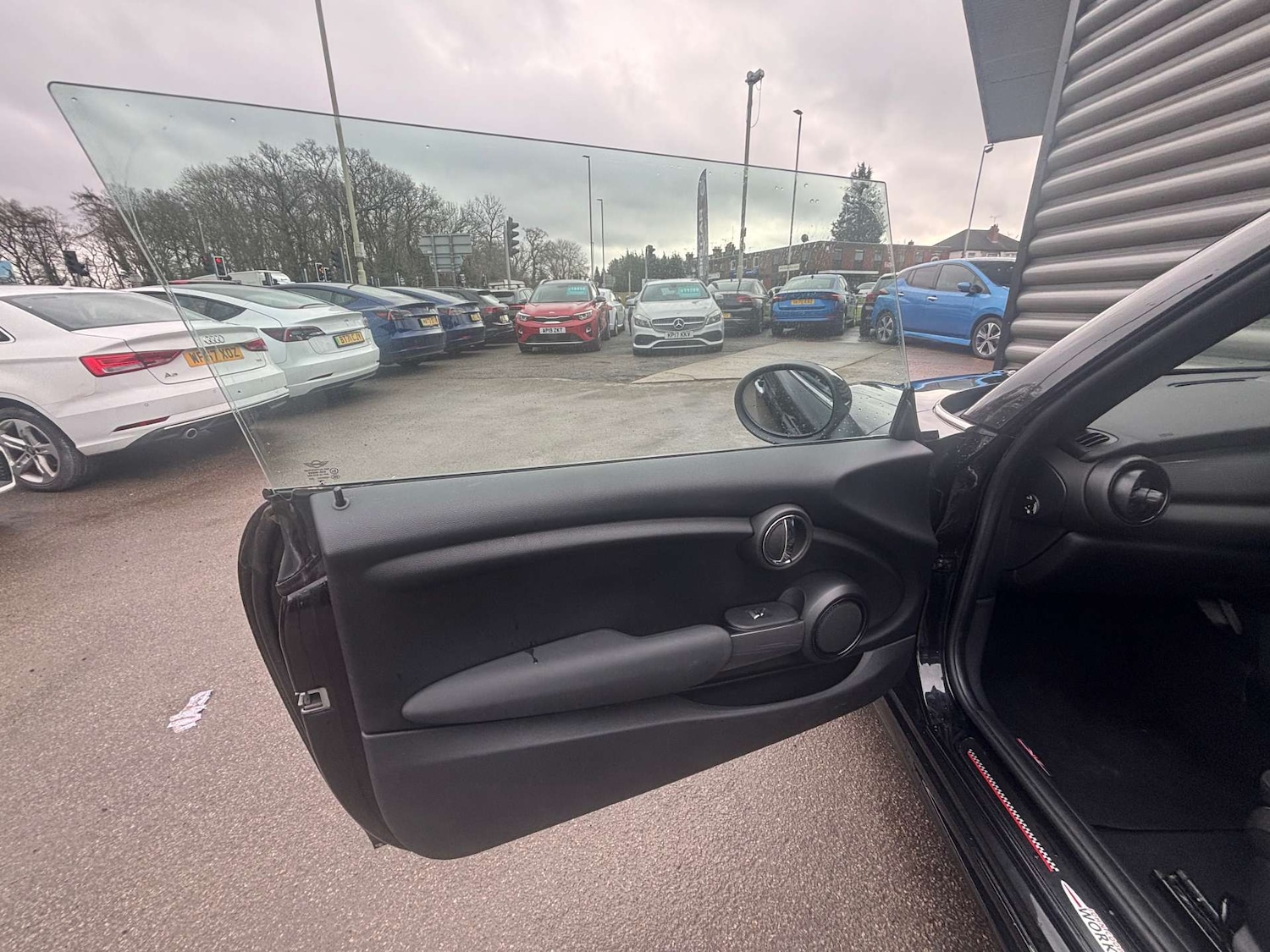 Used MINI Hatch 2019 for sale - 77172456: Photo 12