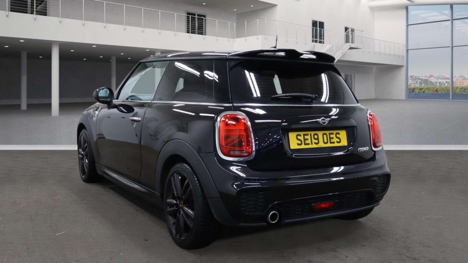 Used MINI Hatch 2019 for sale - 77172456: Photo 3