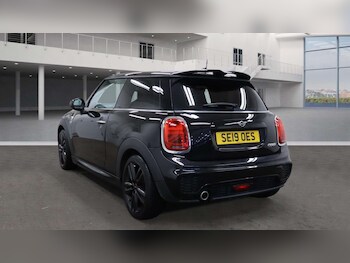Used MINI Hatch 2019 for sale - 77172456: Photo