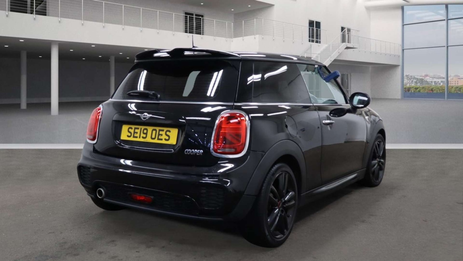 Used MINI Hatch 2019 for sale - 77172456: Photo 4