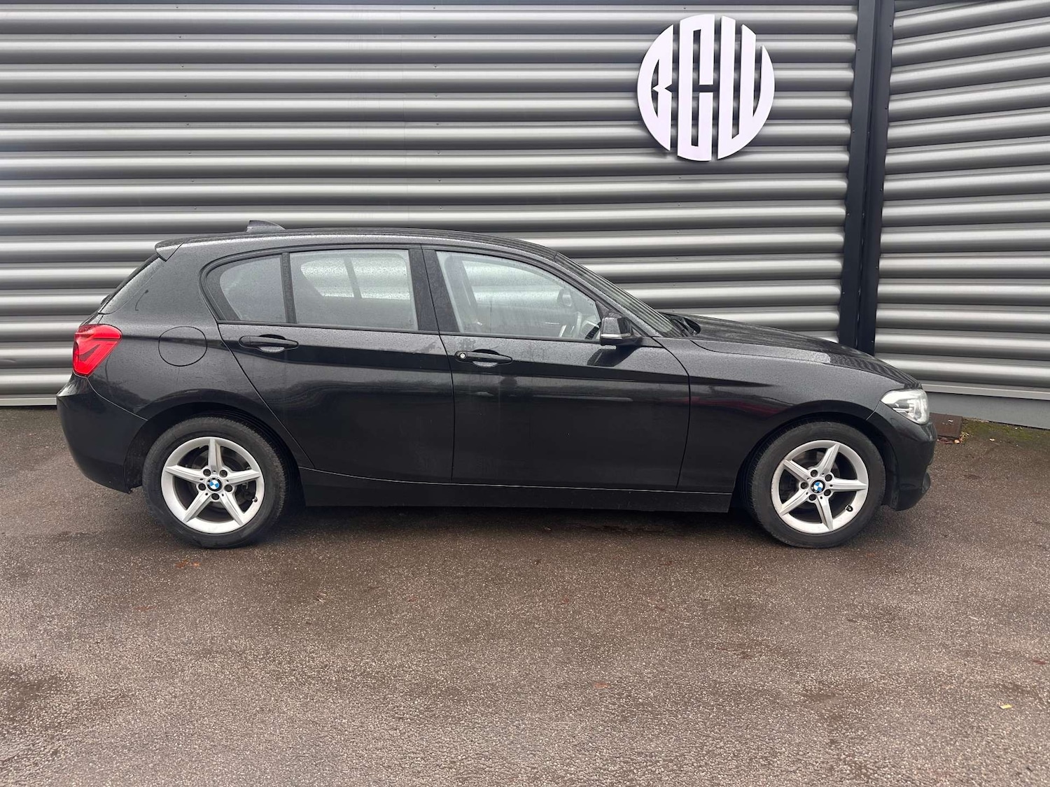 Used BMW 1 Series 2019 for sale - 77022425: Photo 2
