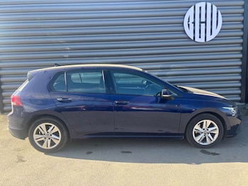 Used Volkswagen Golf 2022 for sale - 77813603: Photo