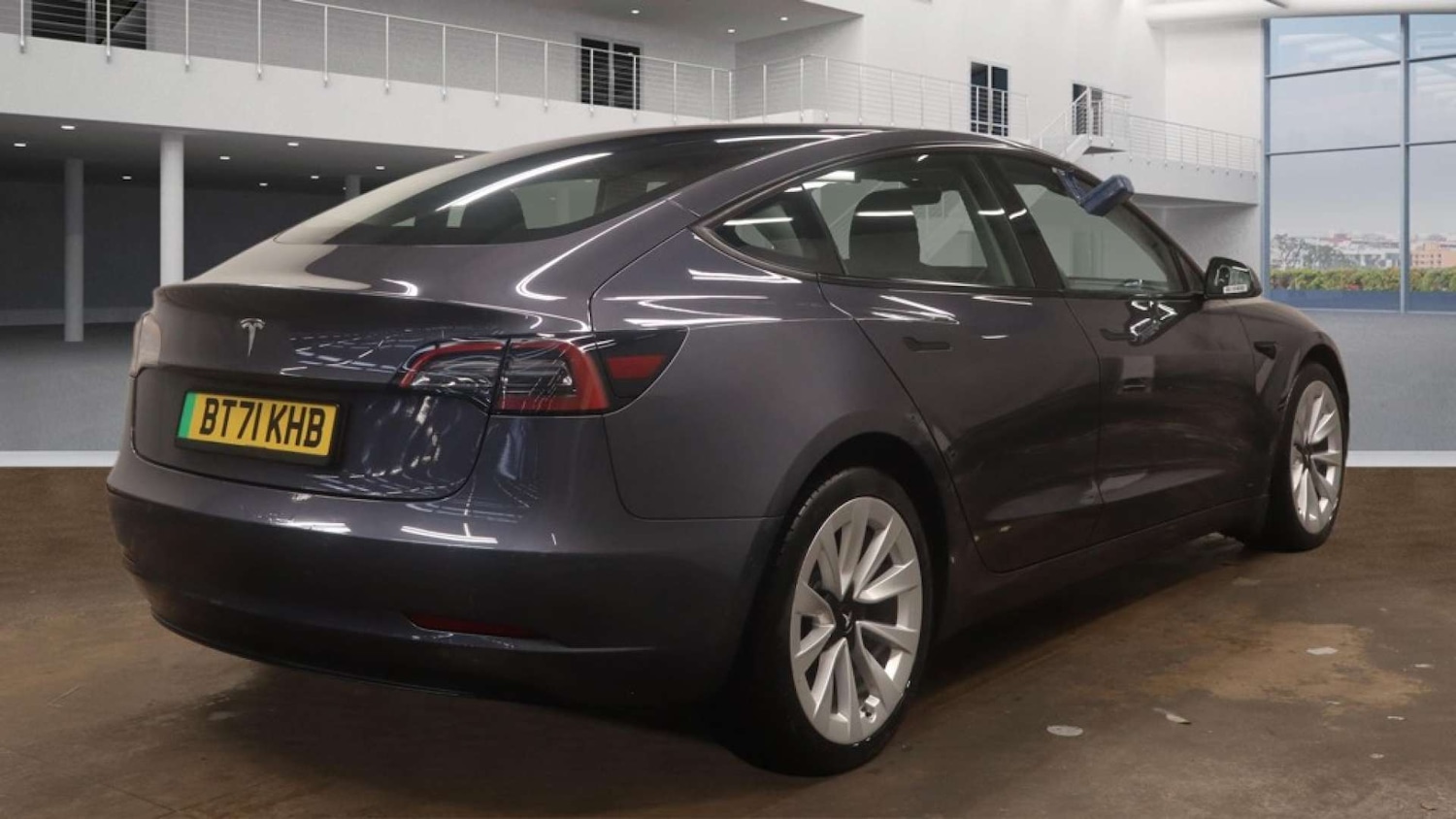 Used Tesla Model 3 2021 for sale - 76923100: Photo 4