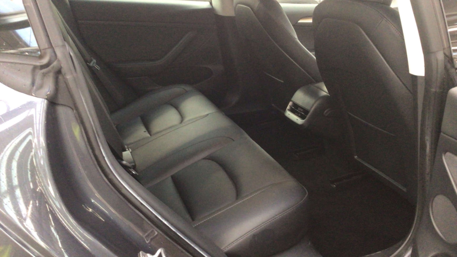 Used Tesla Model 3 2021 for sale - 76923100: Photo 8