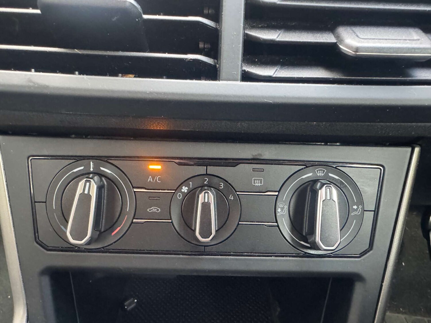 Used Volkswagen Polo 2019 for sale - 76228752: Photo 11